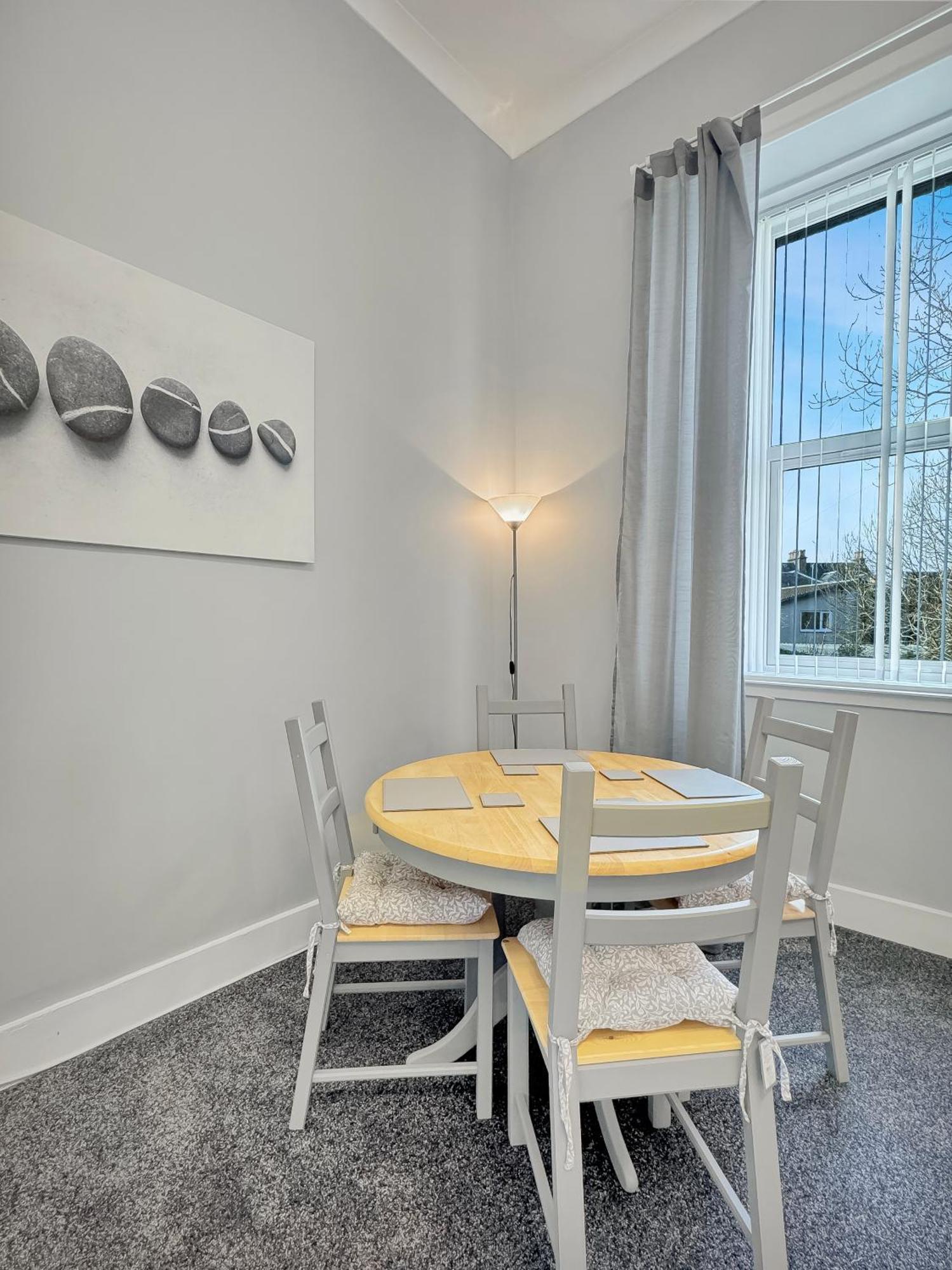 Hayfield Apartment Обан Экстерьер фото